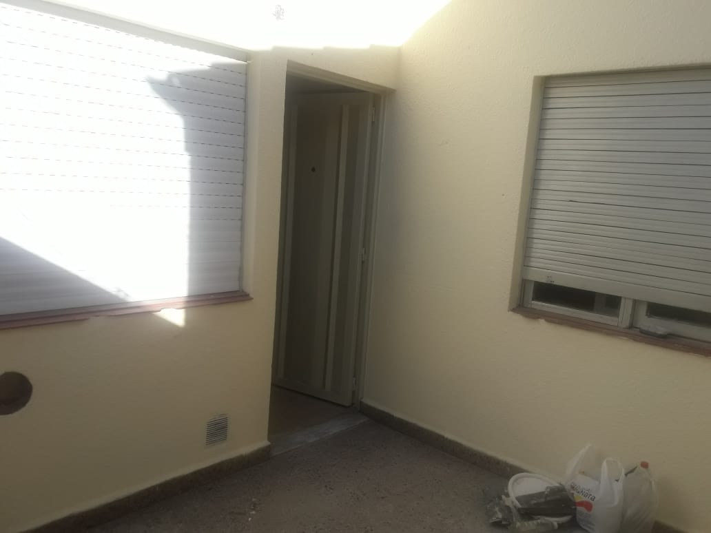 PH tipo casa de 3 ambientes a 7 cuadras de la estaciòn Padua
